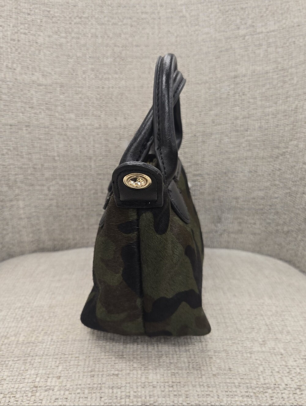 House Of Harlow 1960 Camouflage Mini Crossbody Handbag - Picture 3 of 6